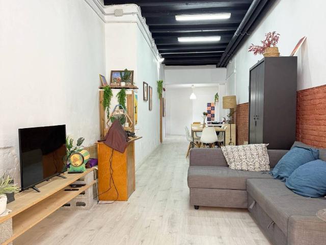 Planta baja en Venta en El Poble Sec Parc de Montjuïc