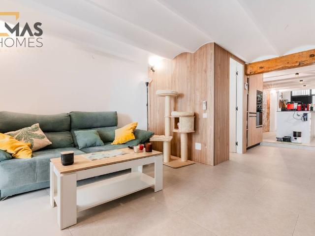 Planta baja en Venta en El Poble Sec Parc de Montjuïc