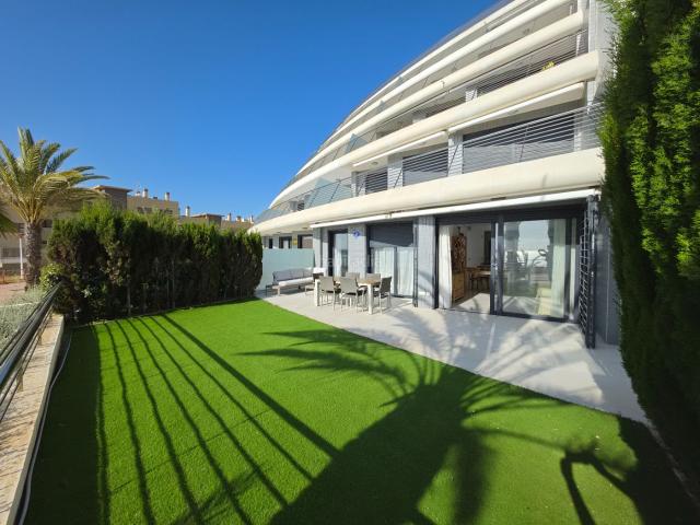 Planta baja en venta en Elche Elx, Los Arenales del Sol. TERRAZA DE 76M2 CON VISTAS AL MAR. Plantas bajas Elche.