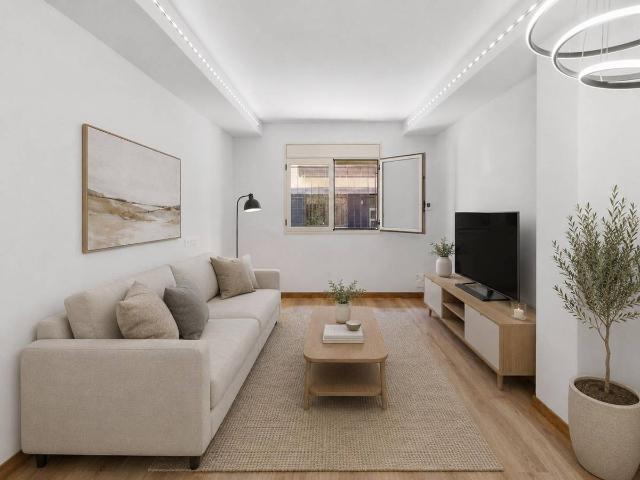Planta baja en Venta en Els Pavos