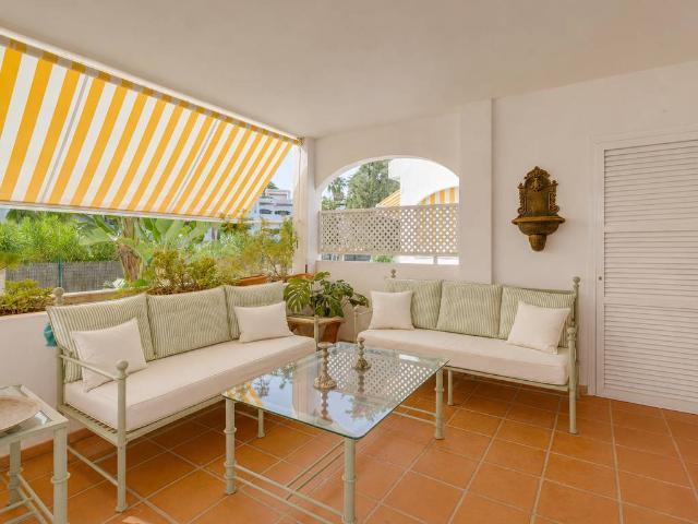 Planta baja en Venta en Elviria