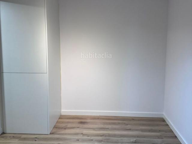 Planta baja en venta en Esplugues de Llobregat, Montesa. PLANTA BAJA DE 1 HABITACIÓN Y 115 M2 CON ASCENSOR. Plantas bajas Esplugues de.