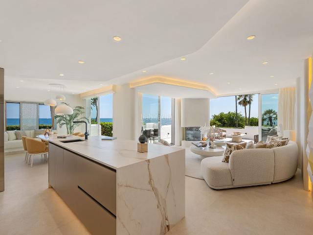 Planta baja en venta en Estepona, Zona de Punta Plata. APARTAMENTO EN PLANTA BAJA EN ESTEPONA LUJO. Plantas bajas.