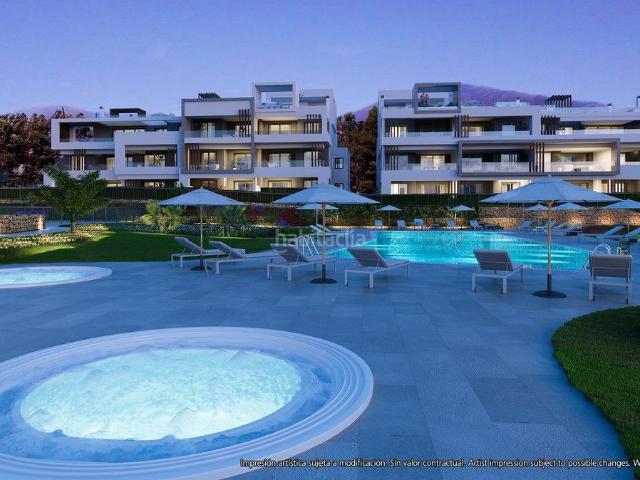 Planta baja en venta en Estepona, Bel Air. Plantas bajas.
