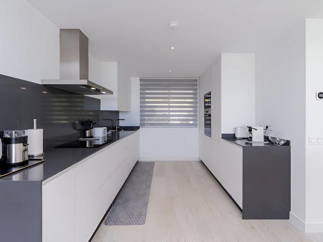 Planta baja en venta en Estepona, Centro. Apartamento en Planta Baja en venta en Estepona. Plantas bajas.