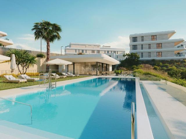 Planta baja en venta en Estepona, La Concha Resina Golf. Plantas bajas.