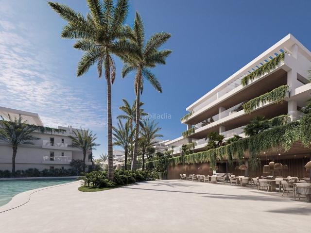 Planta baja en venta en Estepona, Las Lomas. Apartamento de nueva construcción en venta en Estepona. Plantas bajas.