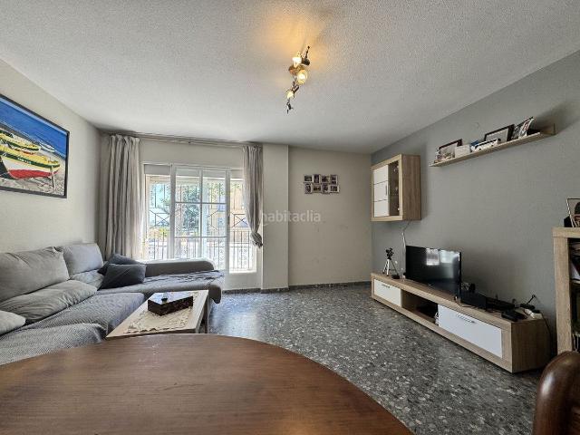 Planta baja en venta en Estepona, Sierra de Estepona Avda. de Andalucía. Plantas bajas.