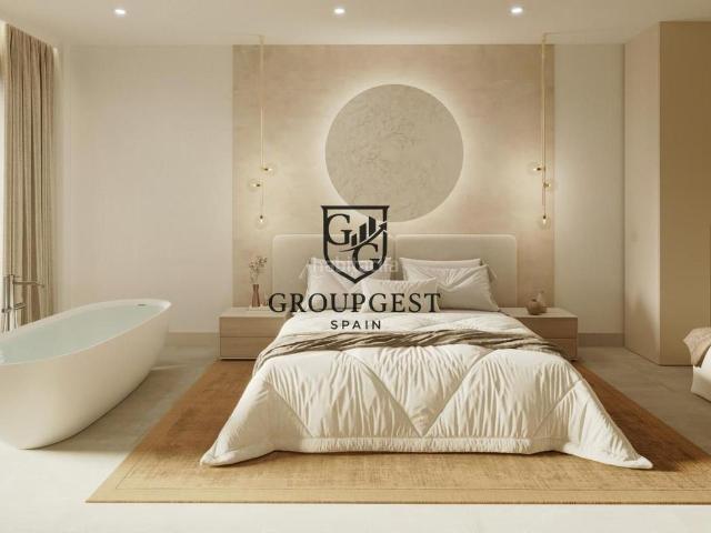 Planta baja en venta en Fuengirola, Las Gaviotas Carvajal. KORALL RESIDENCES SKY VILLAS DE ENSUEÑO EN EL HIGUERÓN. Plantas bajas.