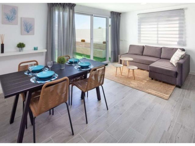 Planta baja en venta en Fuengirola, Puerto Deportivo. Plantas bajas.