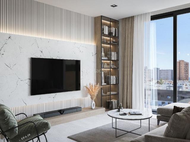 Planta baja en venta en Fuengirola, Puerto Deportivo. Plantas bajas.