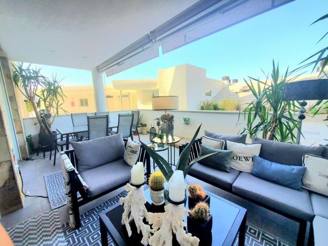 Planta baja en venta en Fuengirola, Torreblanca del Sol. Piso de Lujo a la venta en Torreblanca del Sol Fuengirola. Plantas bajas.