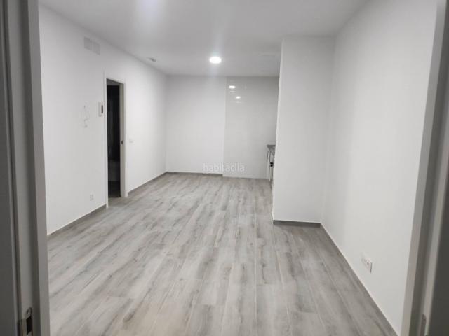 Planta baja en venta en Fuenlabrada, La Avanzada La Cueva. Plantas bajas.