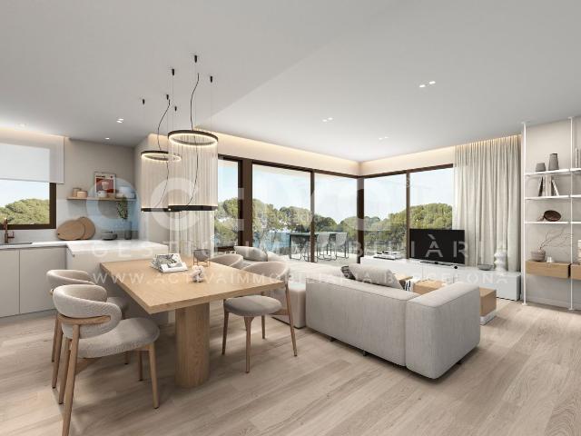 Planta baja en venta en Gavà, Gava Mar. Vivienda con patio privado en Gavà Mar. Plantas bajas.