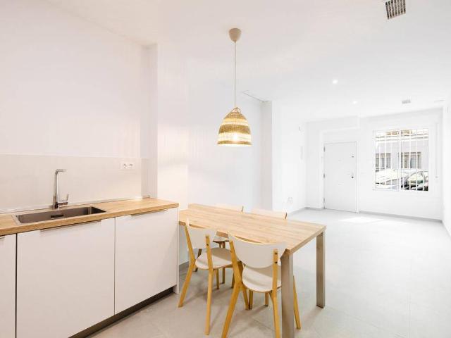 Planta baja en Venta en Girón Las Delicias