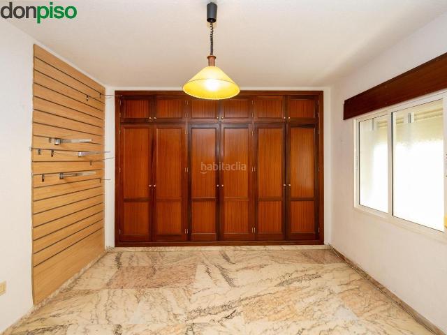 Planta baja en venta en Granada, Fígares. PISO EN VENTA JUNTO CALLE ALHAMAR. Plantas bajas.