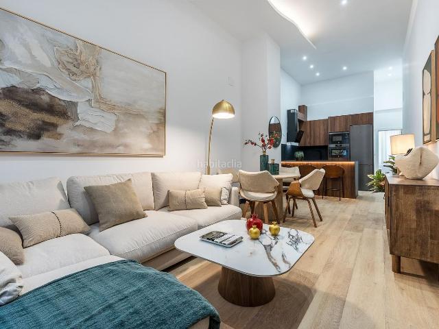 Planta baja en venta en Granada, San Ildefonso. PRECIOSO APARTAMENTO DE LUJO EN URBANIZACION TRIUNFO JARDIN. Plantas bajas.