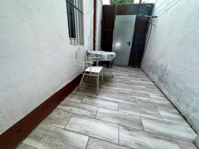Planta baja en venta en Hospitalet de Llobregat L´, La Torrassa. PLANTA BAJA CON PATIO, IDEAL PARA INVERSORES. Plantas bajas Hospitalet de Llobregat.