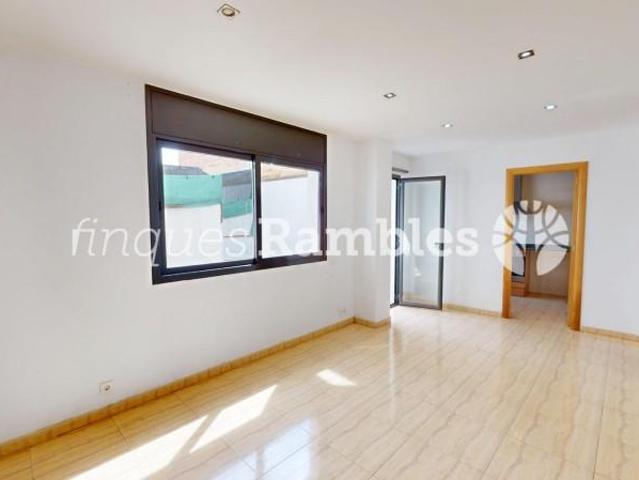 Planta baja en venta en La Torre de Claramunt, CENTRO