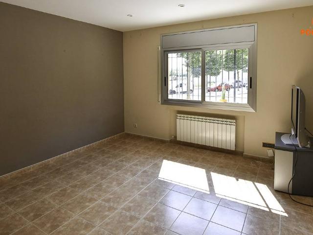 Planta baja en Venta en La Bisbal d'Empordà
