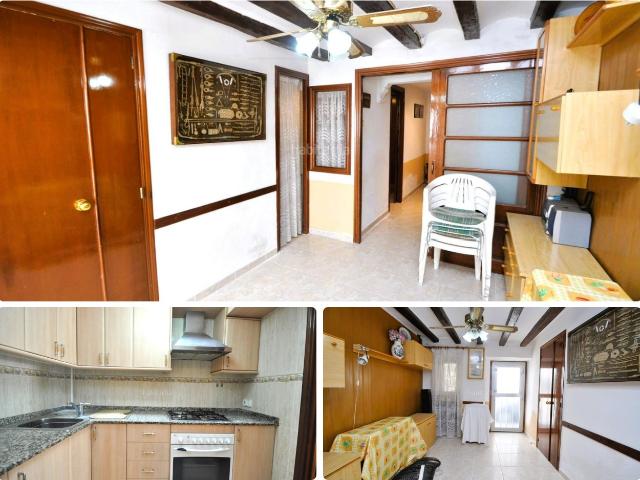 Planta baja en venta en La Ràpita, Centre Costa Dorada. Oportunidad en el Corazón de La Ràpita Planta Baja a Reformar. Plantas bajas La.