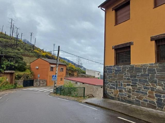 Planta baja en venta en Ladrillar. PISO A LA VENTA EN LADRILLAR. Plantas bajas.