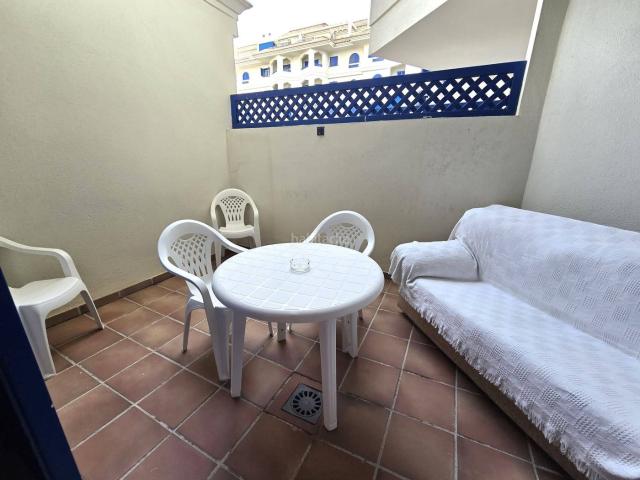 Planta baja en venta en Manilva, San Luis de Sabinillas. Amplio y Luminoso Piso de Un Dormitorio en venta en San Luis de Sabinillas. Manilva. Plantas bajas.