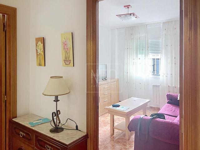Planta baja en venta en Madrid, Casco Histórico de Vicálvaro. PISO EN CALLE JARDIN DE LA DUQUESA, VICALVARO. Plantas bajas.