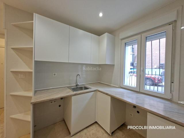 Planta baja en venta en Madrid, Castillejos Cuzco. Piso en calle Bravo Murillo 345, Madrid. Plantas bajas.