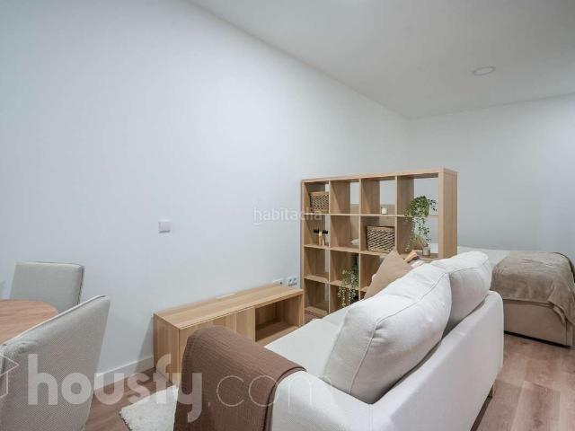 Planta baja en venta en Madrid, Embajadores Lavapiés. Plantas bajas.