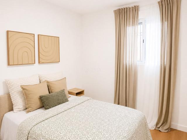 Planta baja en venta en Madrid, Puerta del Ángel. piso en venta en calle santa infancia, madrid. Plantas bajas.