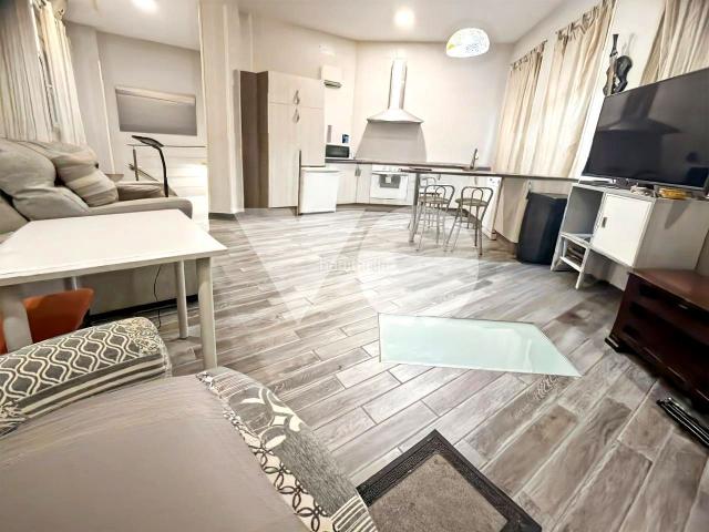 Planta baja en venta en Madrid, Ventas. Piso en venta, Pueblo Nuevo, Ciudad Lineal, Madrid. Plantas bajas.