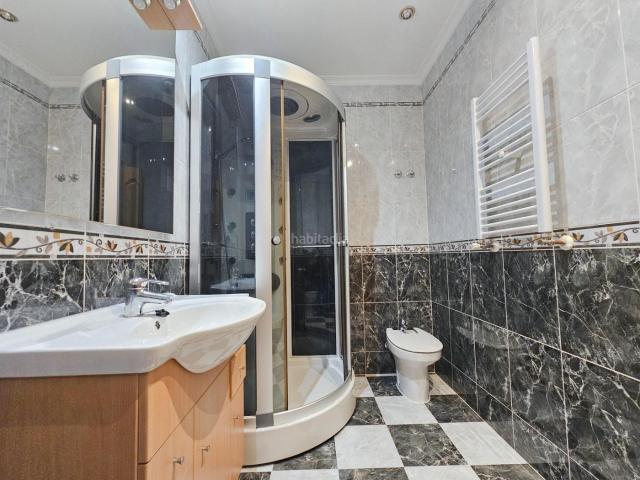 Planta baja en venta en Madrid, Villaverde Alto. Piso Bajo en Venta Calle de la Arcilla. Plantas bajas.