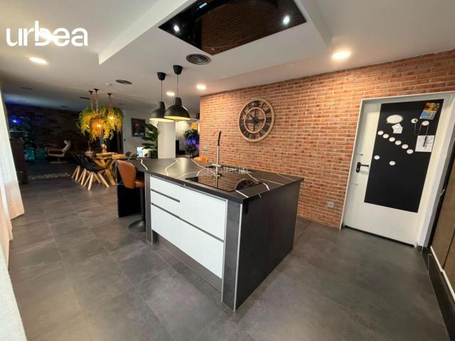 Planta baja en venta en Málaga, Carranque Haza Cuevas. Plantas bajas.