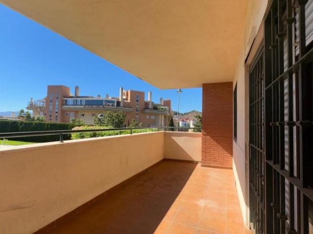Planta baja en venta en Málaga, Granja Suarez