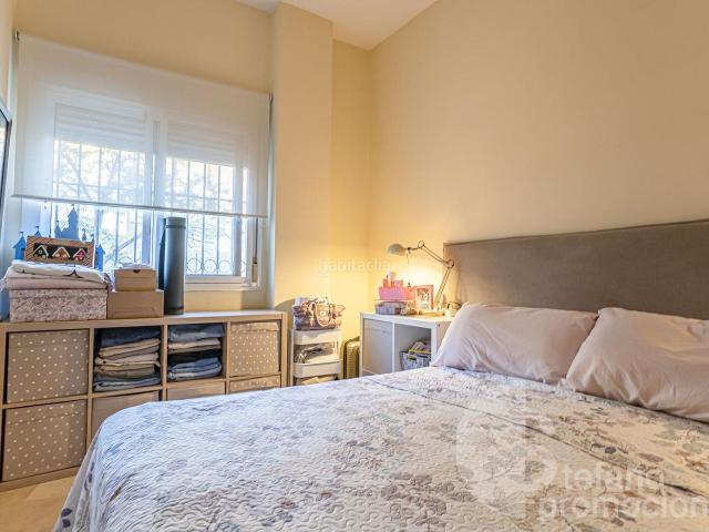 Planta baja en venta en Málaga, Los Castillejos La Trinidad. ACOGEDORA Y CÉNTRICA VIVIENDA, CON CÓMODA DISTRIBUCIÓN, y TECHOS ALTOS, AIRE ACONDICIONADO, SALÓNCOMEDOR CON COCINA INTEGRADA.