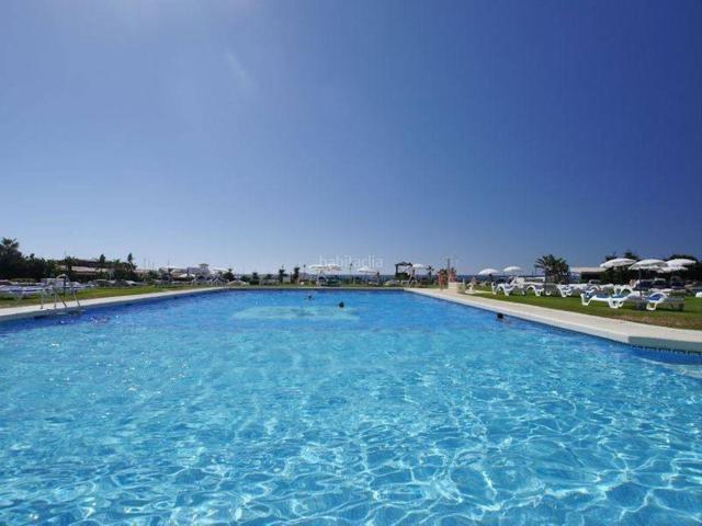 Planta baja en venta en Marbella, Cabopino Artola. Plantas bajas.