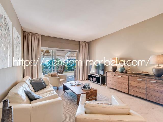 Planta baja en venta en Marbella, Elviria. Plantas bajas.
