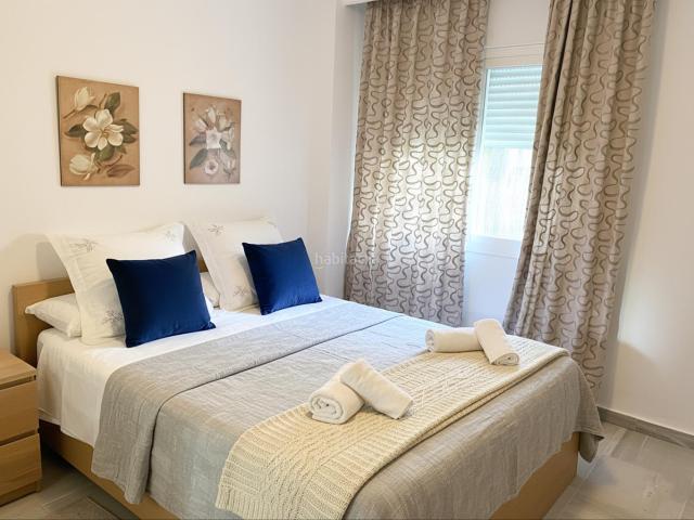Planta baja en venta en Marbella, La Carolina Guadalpín. Luminoso y espacioso apartamento en planta baja de dos dormitorios situado en la comunidad cerrada de Hacienda Nagüeles II, en el. Plantas.