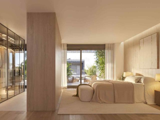 Planta baja en venta en Marbella, Nueva Andalucía centro. Exclusivo Complejo Residencial en Nueva Andalucía, Marbella. Plantas bajas.