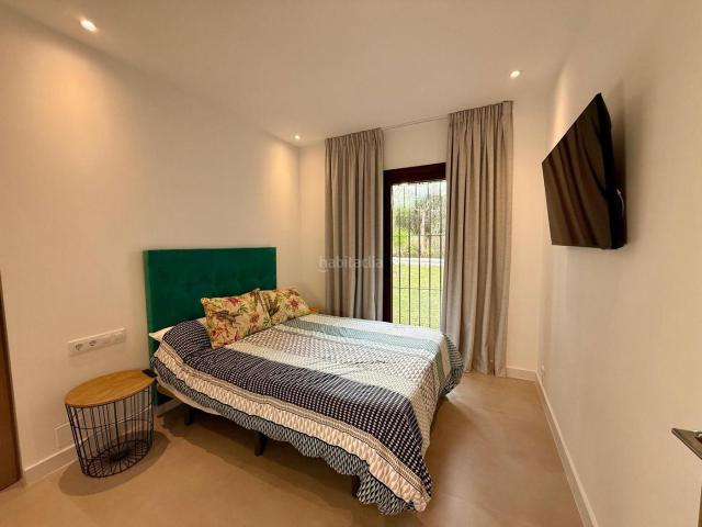 Planta baja en venta en Marbella, Nueva Andalucía centro. Plantas bajas.