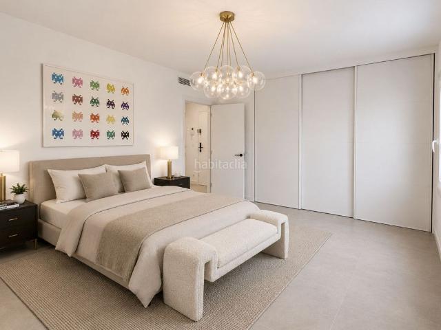 Planta baja en venta en Marbella, Nueva Andalucía centro. Plantas bajas.