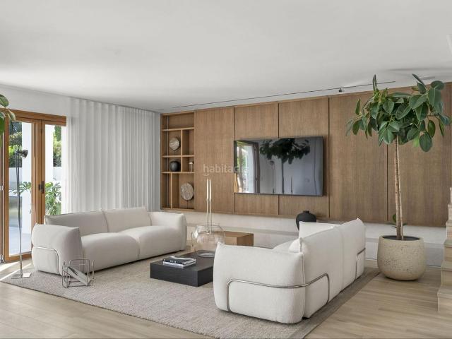 Planta baja en venta en Marbella, Puerto Banús. Plantas bajas.