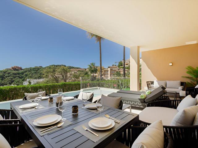 Planta baja en venta en Marbella, Santa María. Apartamento en planta baja en venta en La Mairena. Plantas bajas.
