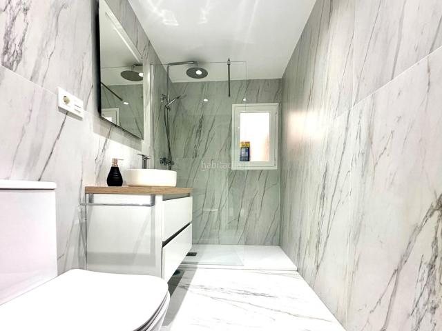 Planta baja en venta en Marbella, Santa María. Apartamento reformado en Elviria. Plantas bajas.