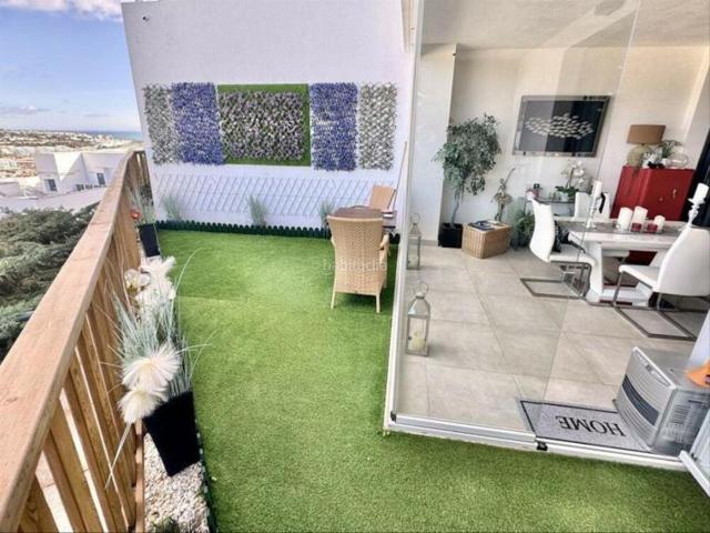 Planta baja en venta en Mijas, Mijas Golf. Apartamento contemporáneo con jardín en La Cala de Mijas Valor excepcional en una ubicación costera privilegiada. Plantas bajas.