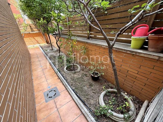 Planta baja en venta en Montgat. BAJOS CON TERRAZA, PARKING Y TRESTERO. Plantas bajas.
