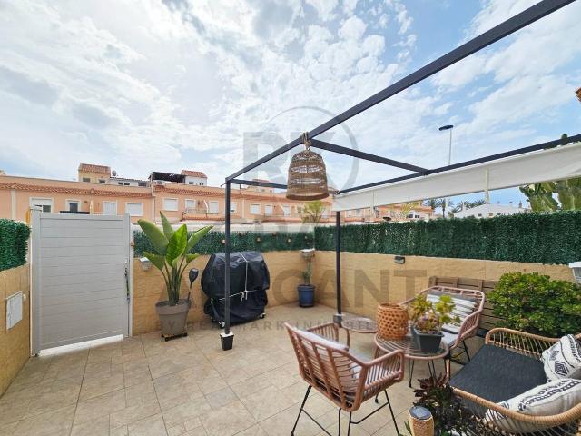 Planta baja en Venta en Monte y Mar