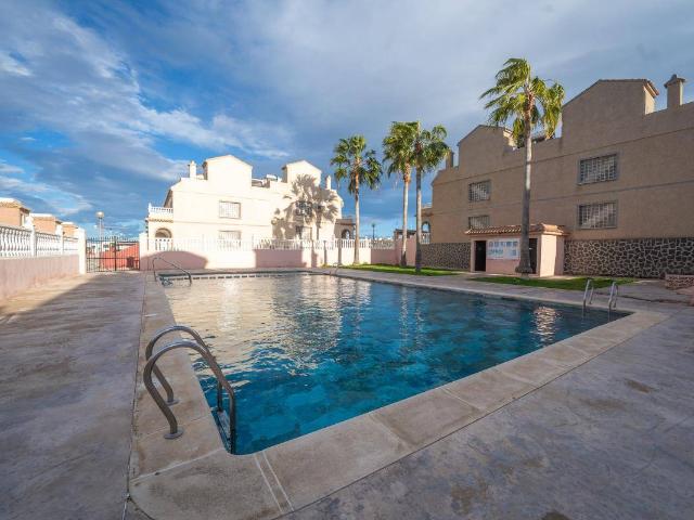 Planta baja en Venta en Monte y Mar