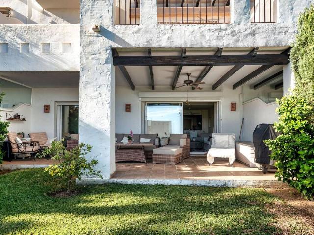Planta baja en Venta en Nueva Andalucía centro